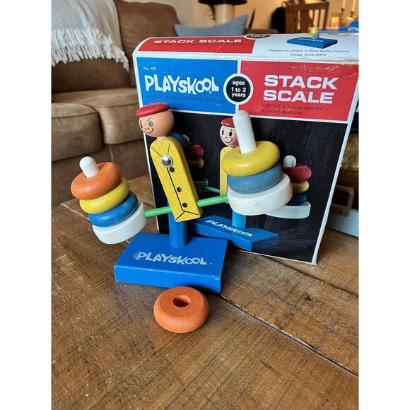 Vintage Playskool Stack Scale COMPLETE w Original box Wooden Retro Toy VERY RARE - Picture 4 of 4